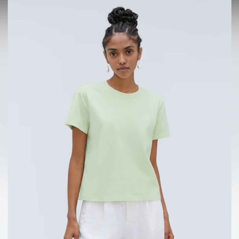 Everlane Tee